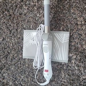 Beachwaver S1 Curling Iron & Pouch